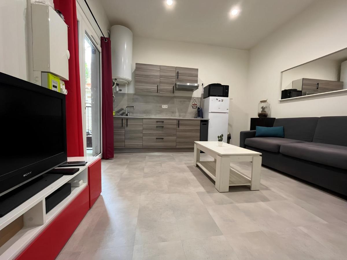 Le Sully Apartamento Nîmes Exterior foto