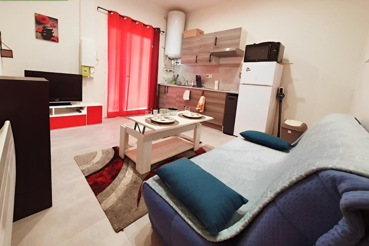 Le Sully Apartamento Nîmes Exterior foto
